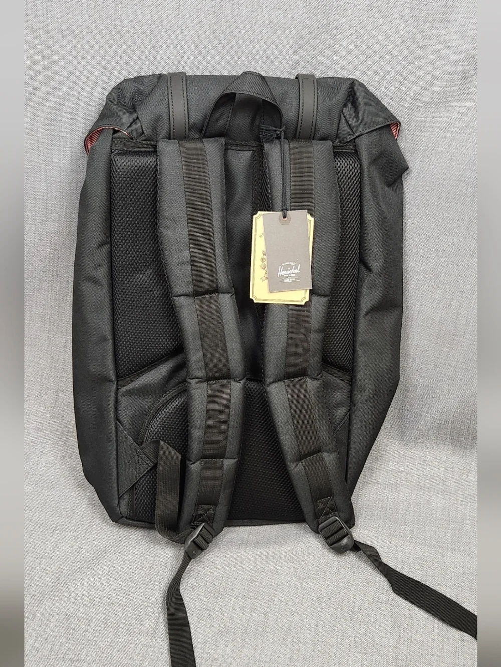 Herschel Supply Co BET Logo 23.5 L Black Travel Backpack.